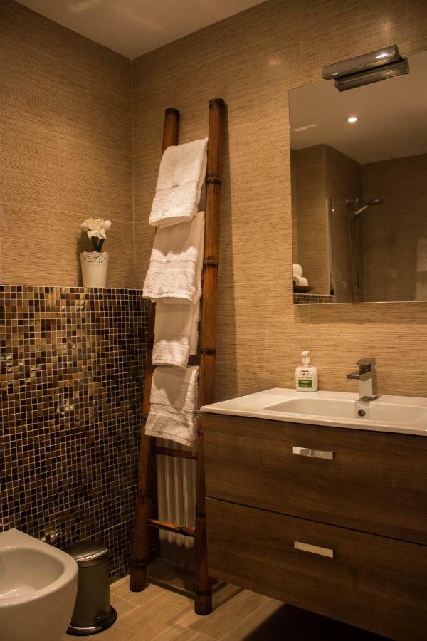 Apartamento Centrico Y Tranquilo En Santiago De Compostela Appartement Buitenkant foto